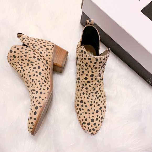 Dolce Vita Shoes - Wedding Fund Blowout! NIB! Dolce Vita Suede Bootie